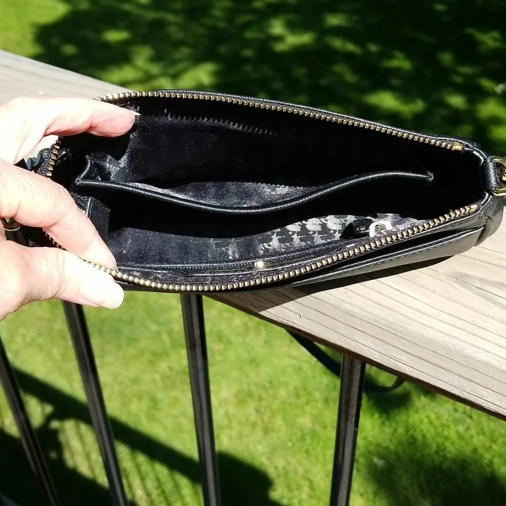 Karl Lagerfeld crossbody purse - Picture 4 of 6